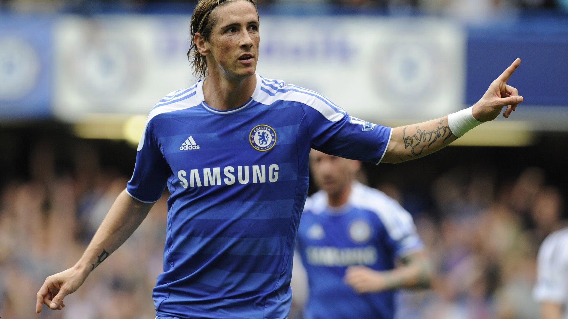 一记最烂助攻铸就永恒经典，齐祖凌空背后的偶然与必然