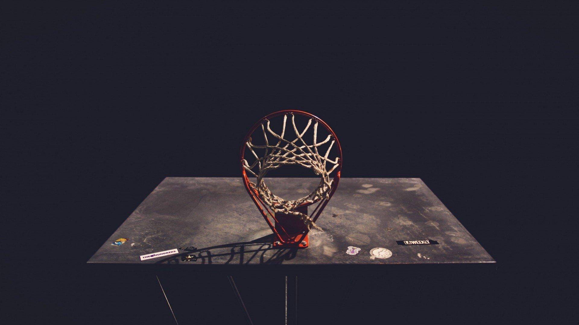 湖人新赛季秘密武器！板凳深度弥补先发低迷 替补狂飙成逆转关键