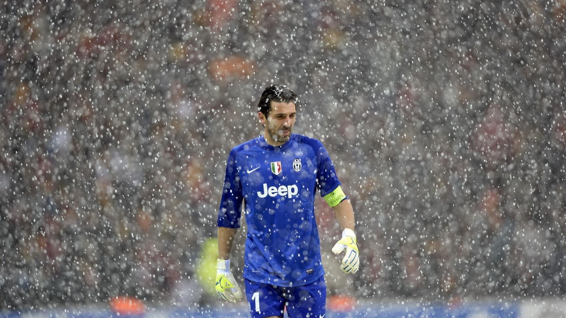 10胜0负定律上线！湖人双巨头爆发，东契奇比肩乔丹